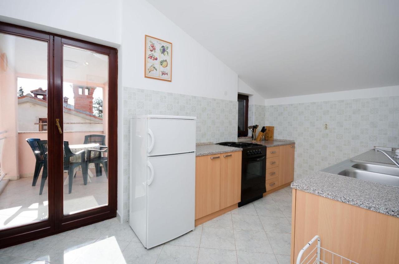 Apartments Slavica Rabac Esterno foto