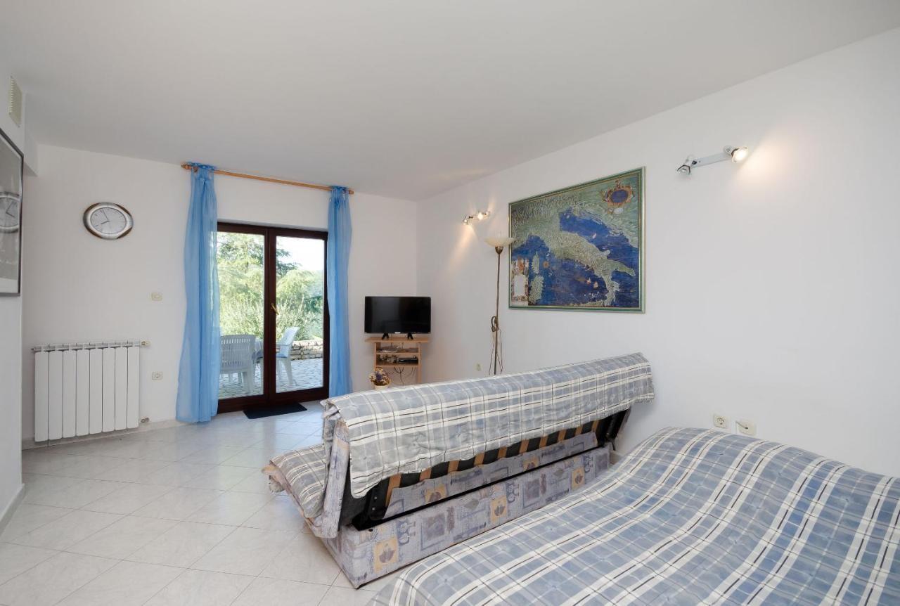 Apartments Slavica Rabac Esterno foto