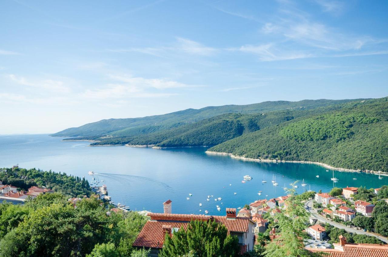 Apartments Slavica Rabac Esterno foto
