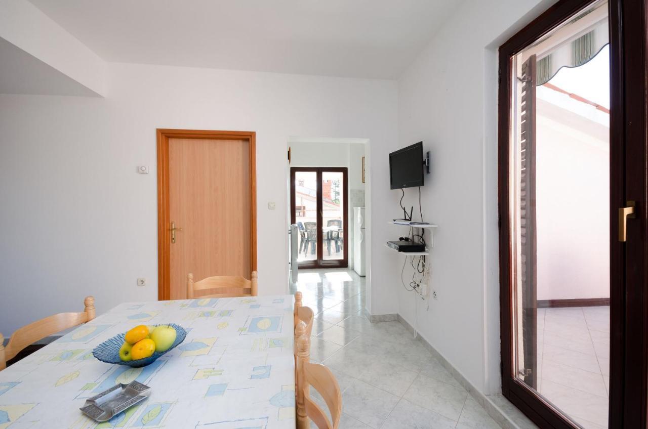 Apartments Slavica Rabac Esterno foto