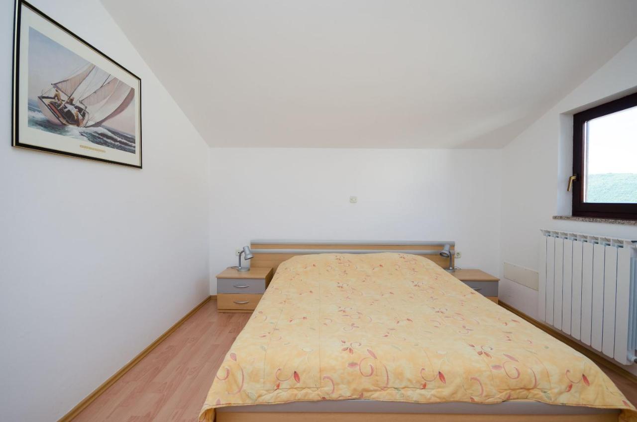 Apartments Slavica Rabac Esterno foto