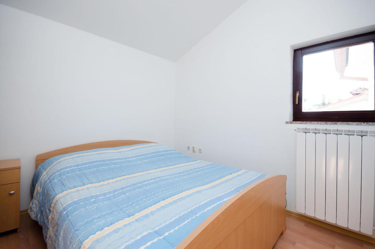 Apartments Slavica Rabac Esterno foto