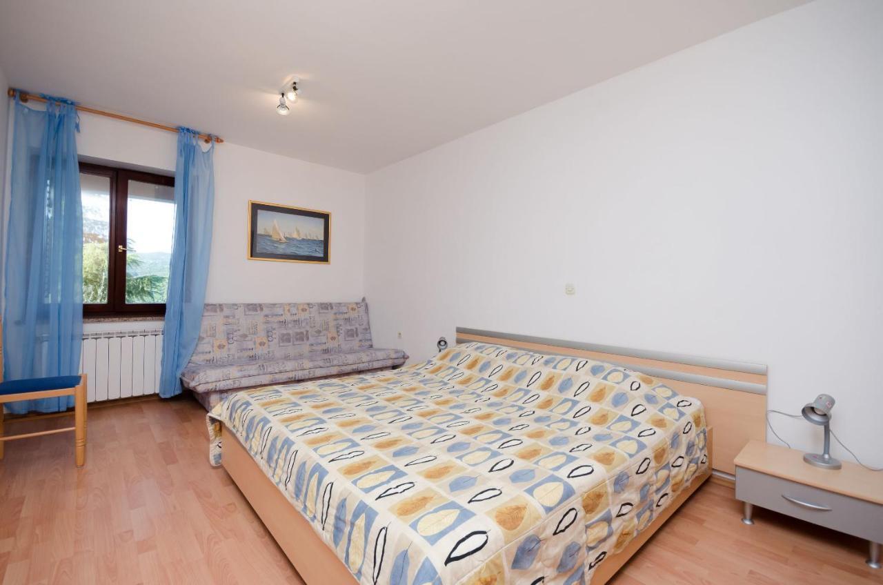 Apartments Slavica Rabac Esterno foto